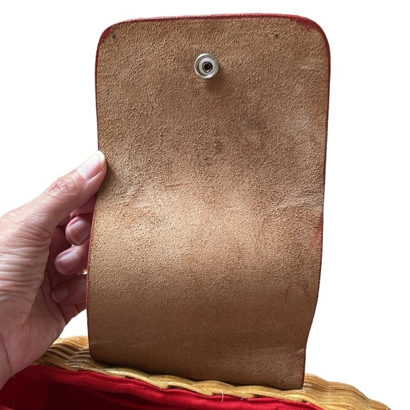 Wicker Shoulder Bag Purse with Red leather strap - Picture 8 of 14